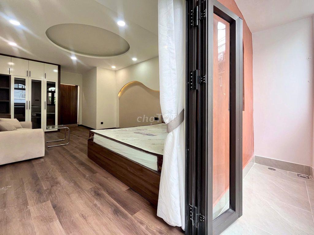HOT 🔥 NHÀ HẺM TRẦN HƯNG ĐẠO Q1 – VỊ TRÍ ĐẮC ĐỊA, GIÁ HẤP DẪN