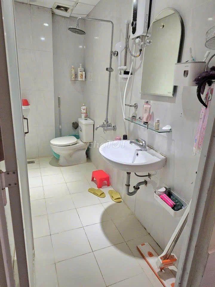 Chung cư 8x plus Trường Chinh 76m2,2p ngủ,giá 8tr/tháng
