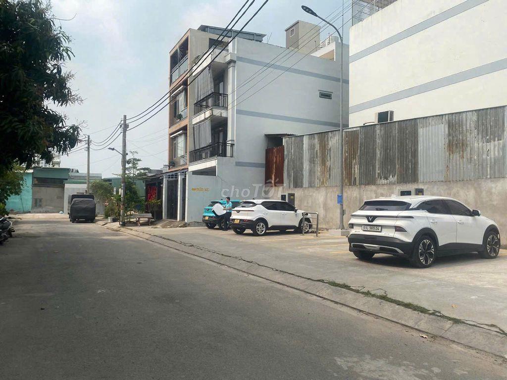 Cho thuê nhà nguyên căn 2 mặt tiền - hẻm xe hơi - Quận 8
