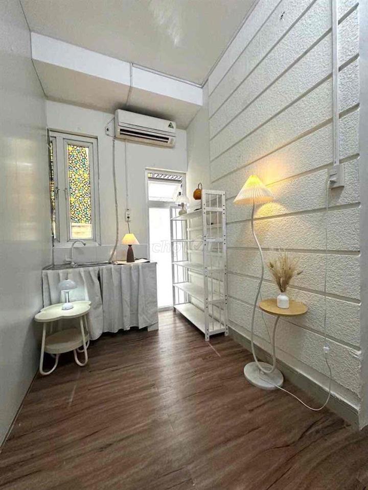 PHÒNG GIÁ RẺ CHO MẤY BẠN THÍCH Ở 1m ĐÂY
