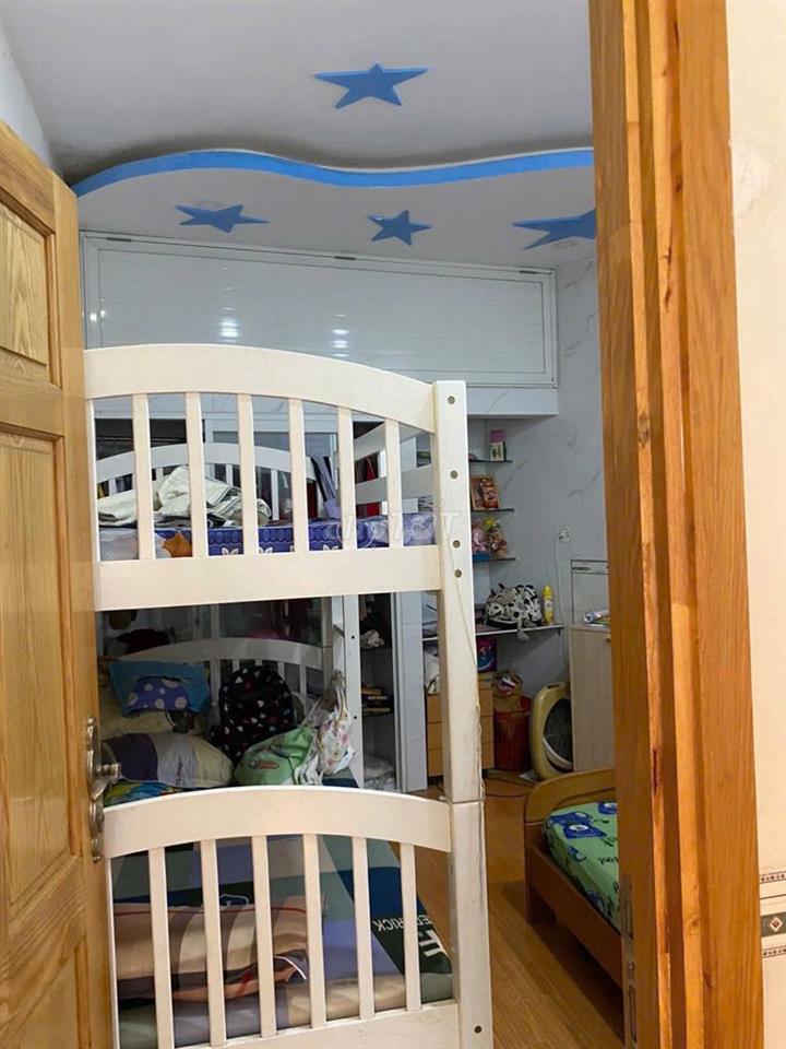 Cho thuê nhà ở gần Đặng Văn Bi, nhiều tiện ích