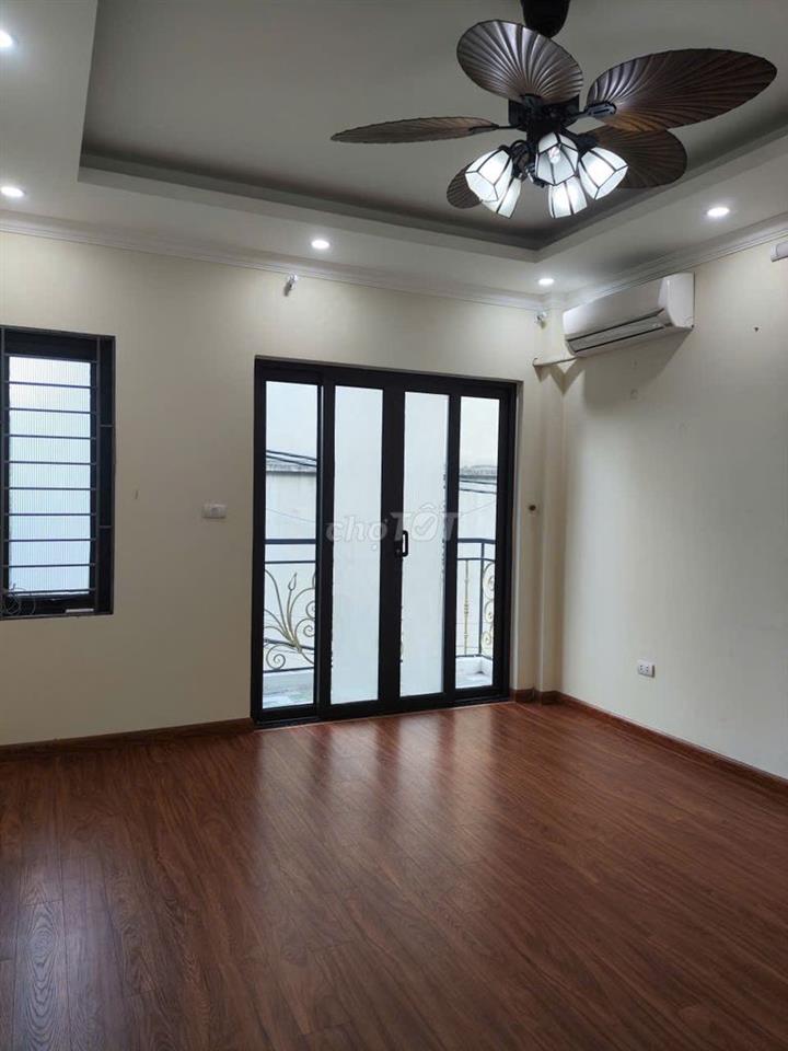 Cần bán nhà gấp
