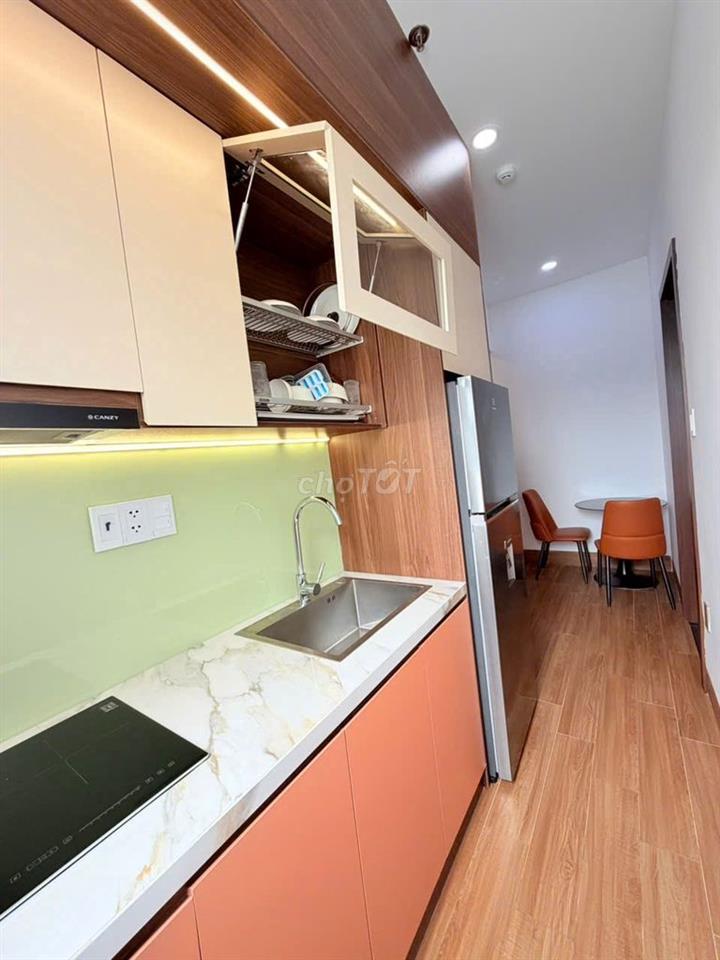 Căn hộ 1 phòng ngủ đầy đủ nội thất, view biển Nguyễn Tất Thành