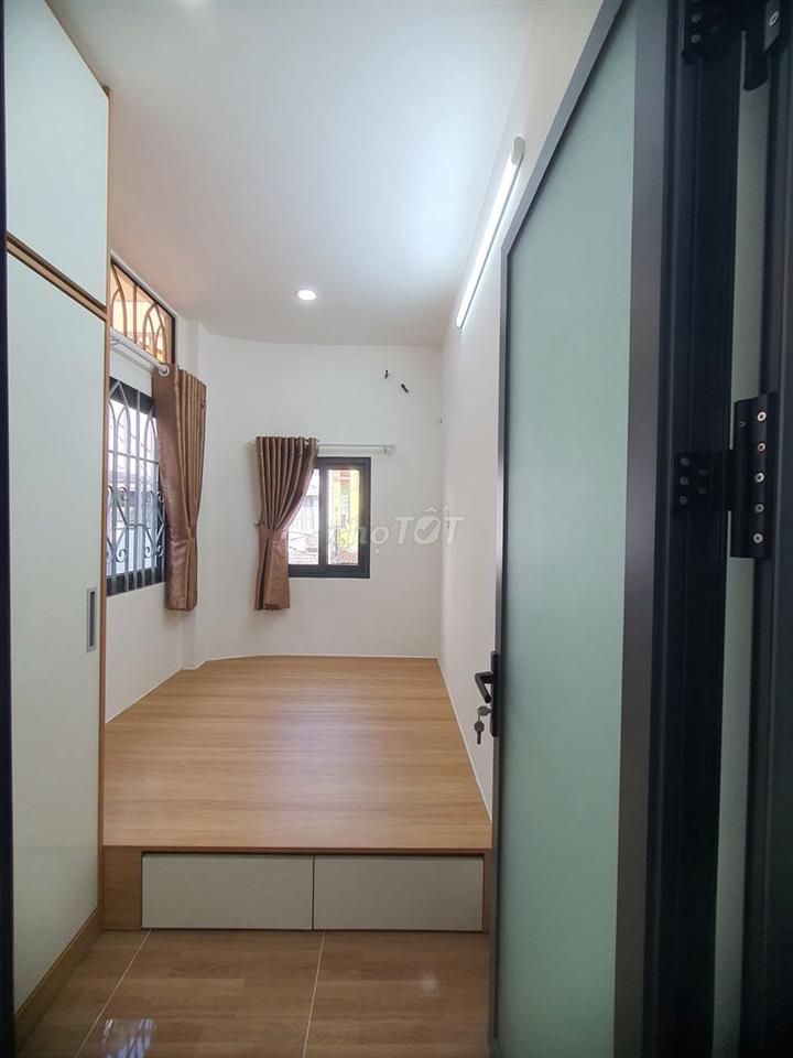 Bán nhà mới đẹp, full Nội thất -gần Lê Đại Hành -DTSD50m2 1lầu 2pn 2wc