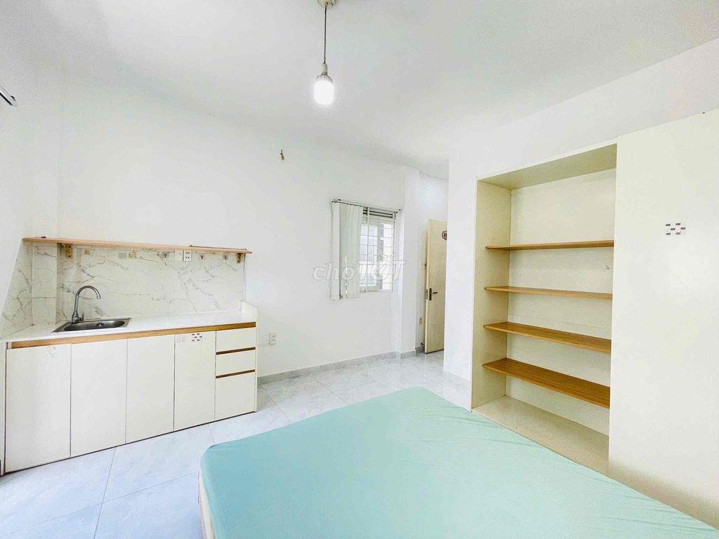 Phòng Studio Phan Văn Trị