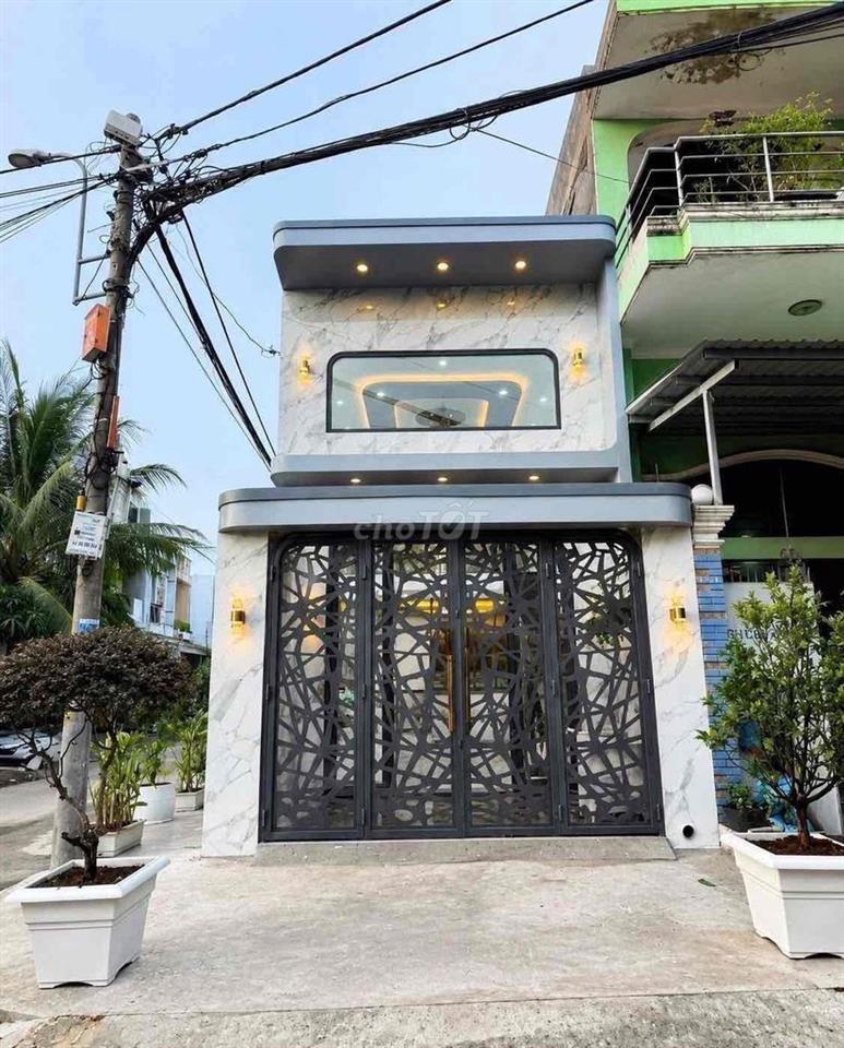 bán nhà mt bà điểm