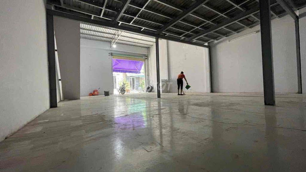 Cho thuê kho mặt tiền 8m Khu Bình Phú Quận 6