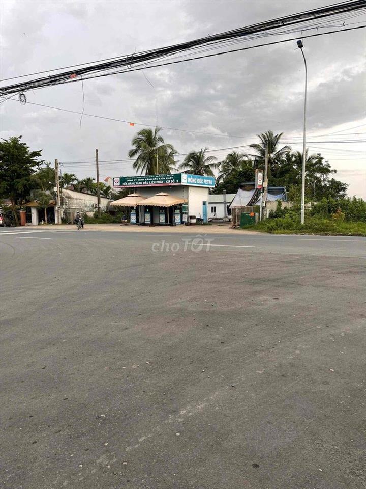E cần bán 800m đất có 300m thổ cư