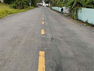 E cần bán 800m đất có 300m thổ cư