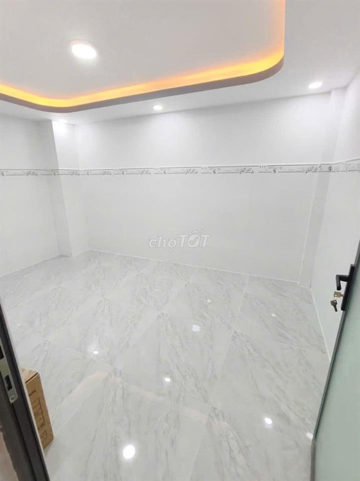 Nhà đẹp mới Mặt đường chợ kinh doanh buôn bán p. Tân Chánh Hiệp Q12