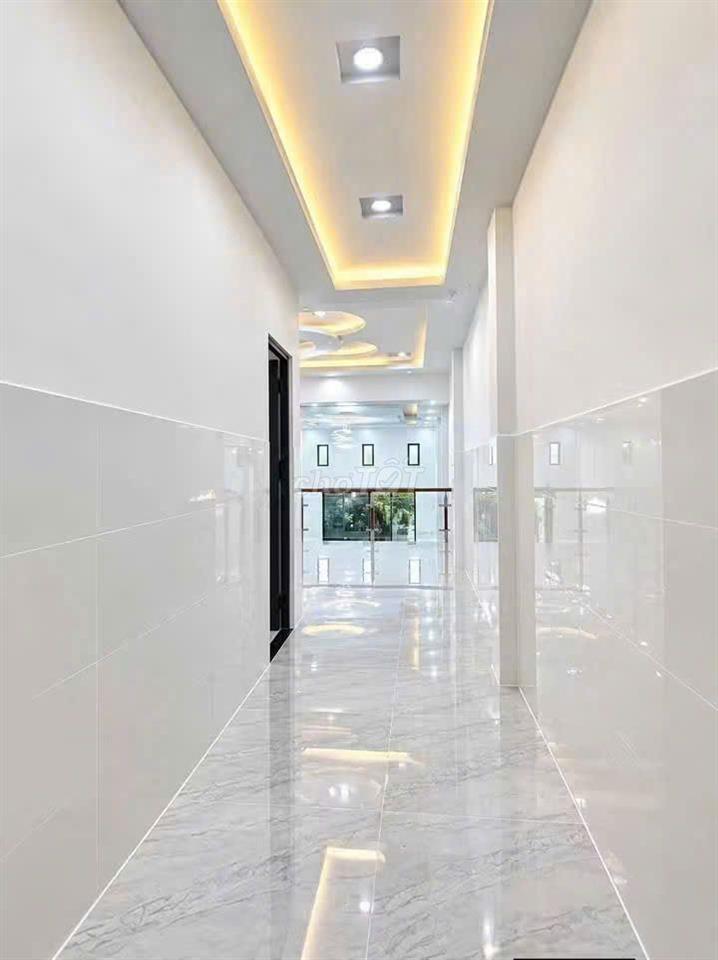 Nhà đẹp mới Mặt đường chợ kinh doanh buôn bán p. Tân Chánh Hiệp Q12