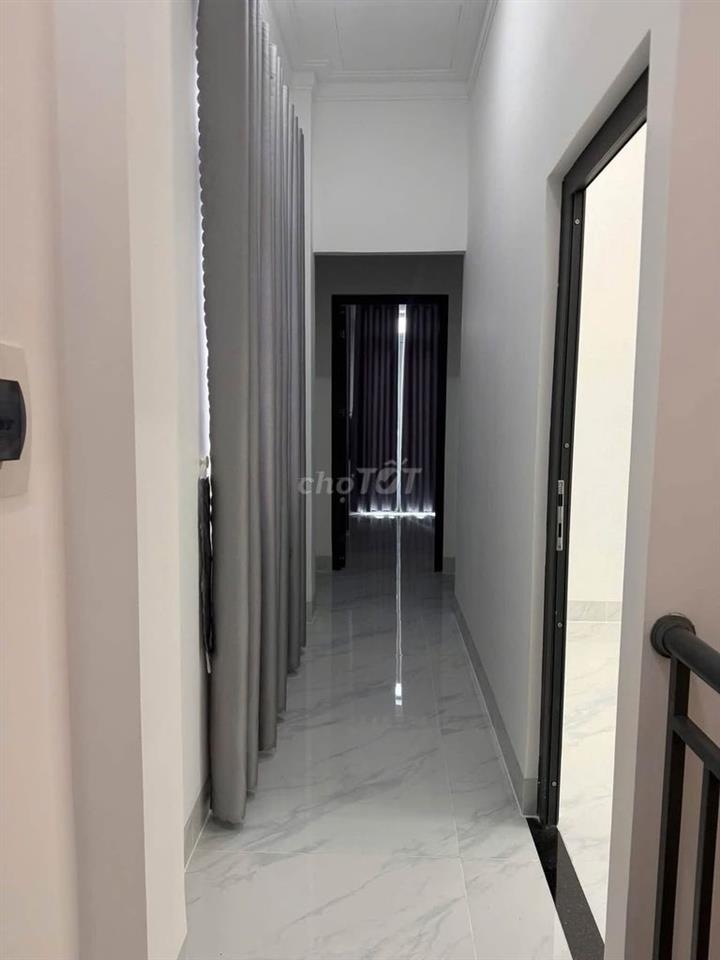CHO THUÊ NHÀ MỚI XÂY ĐẸP HẺM XE HƠI PHƯỜNG TÂN CHÁNH HIỆP Q12 