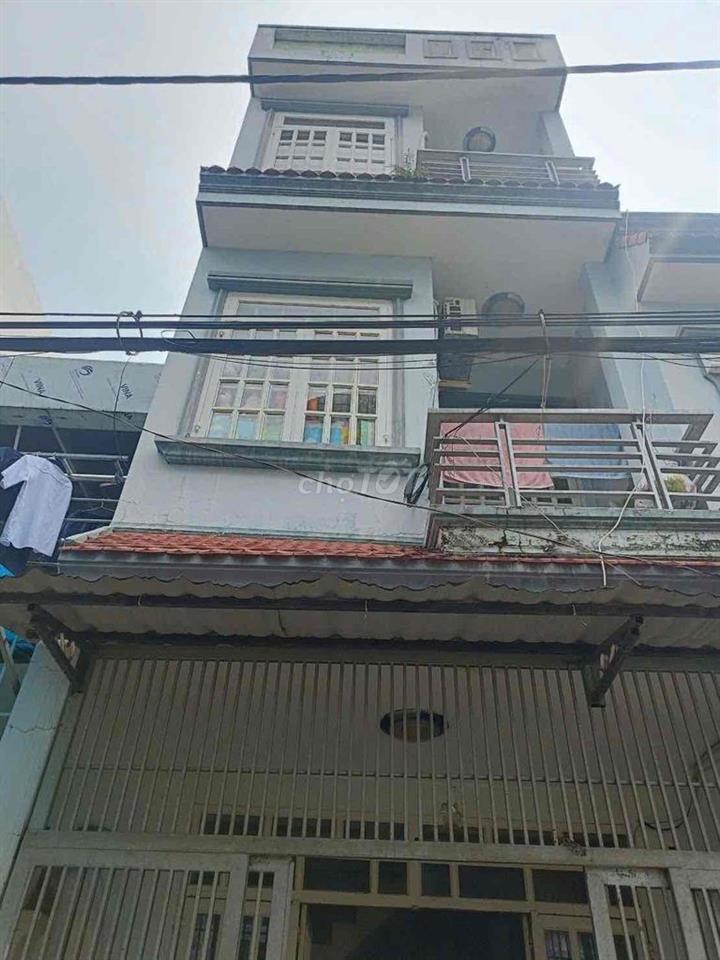 Cho thuê nhà giá rẻ hẻm xe hơi đường Lâm Thị Hố Q12