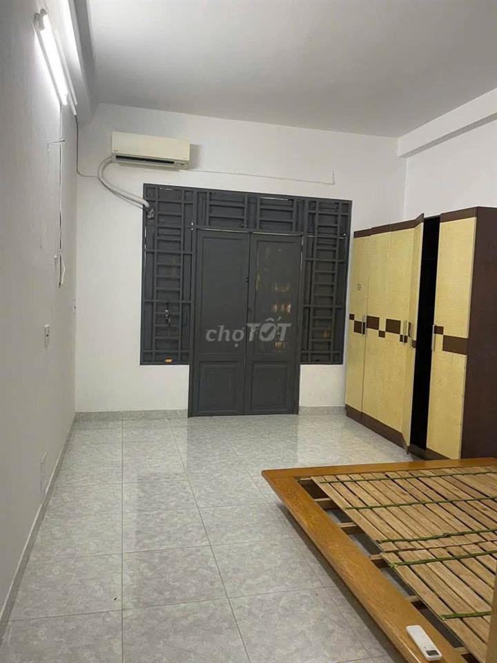 CHO THUÊ NHÀ 3 LẦU HẺM RỘNG PHƯỜNG TÂN CHÁNH HIỆP Q12 