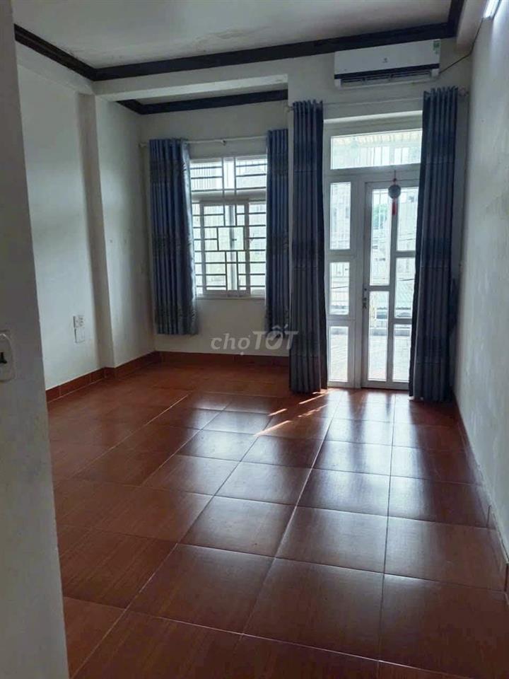 CHO THUÊ NHÀ HẺM THÔNG 8M ĐƯỜNG NGUYỄN ẢNH THỦ P. HIỆP THÀNH Q12