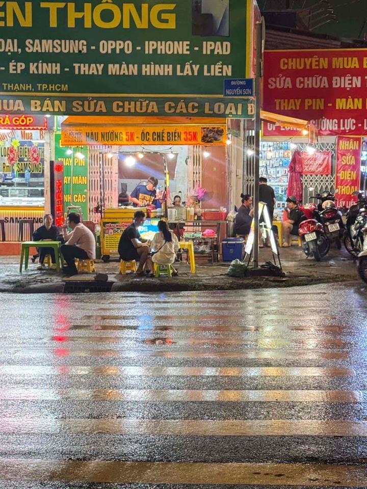 Cho thuê mặt bằng sáng bán đồ ăn hoặc cafe