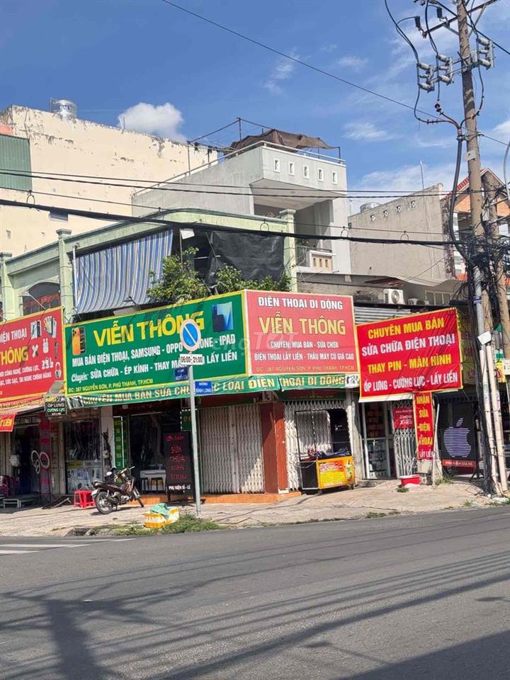 Cho thuê mặt bằng sáng bán đồ ăn hoặc cafe