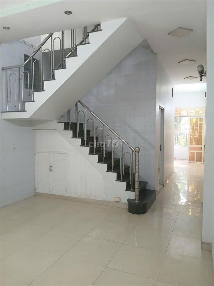 NHÀ MẶT TIỀN ĐƯỜNG LÊ HỒNG PHONG_GIÁ TỐT_Chính Chủ Cần Cho Thuê Nhanh