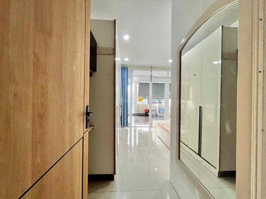 nhượng phòng ban công full nt phạm hùng bình hưng