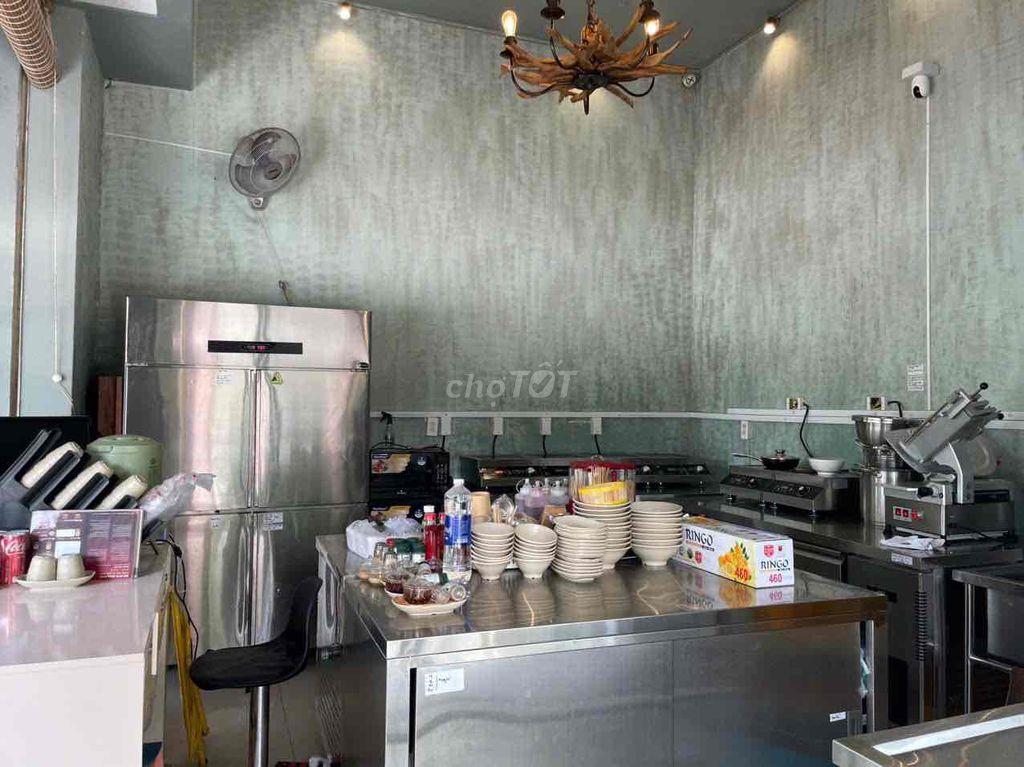 Cho thuê quán kèm toàn bộ thiết bị tại 21 Nguyễn Cao – 35 triệu/tháng