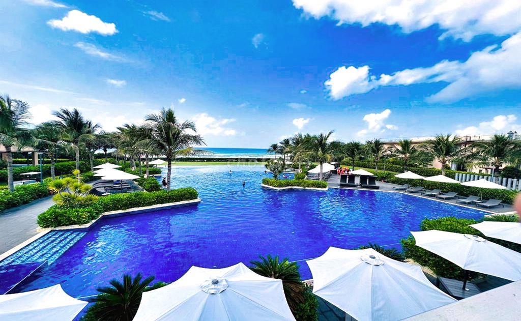 Villa resort 5 star, pool, gym short-long term for rent