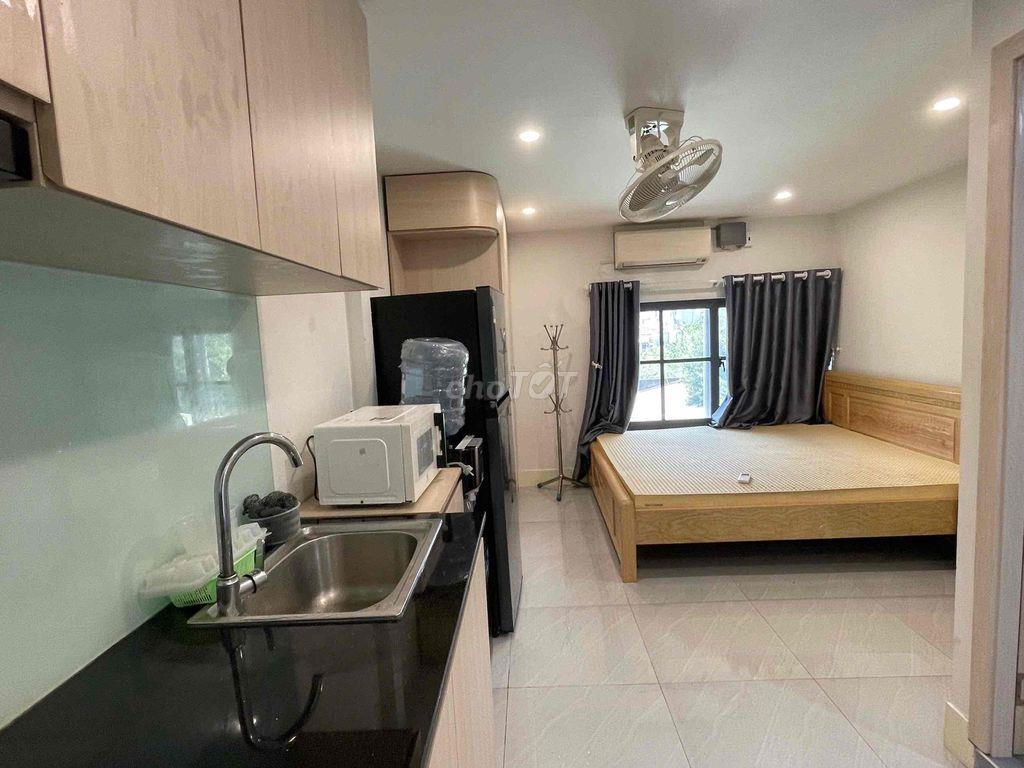STUDIO CỬA SỔ TRỜI FULL NT NƠ TRANG LONG