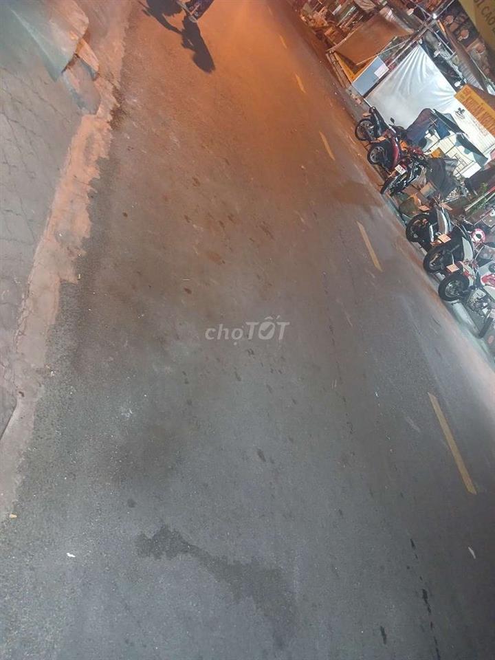 cho thuê nhà nguyên căn mặt tiền 