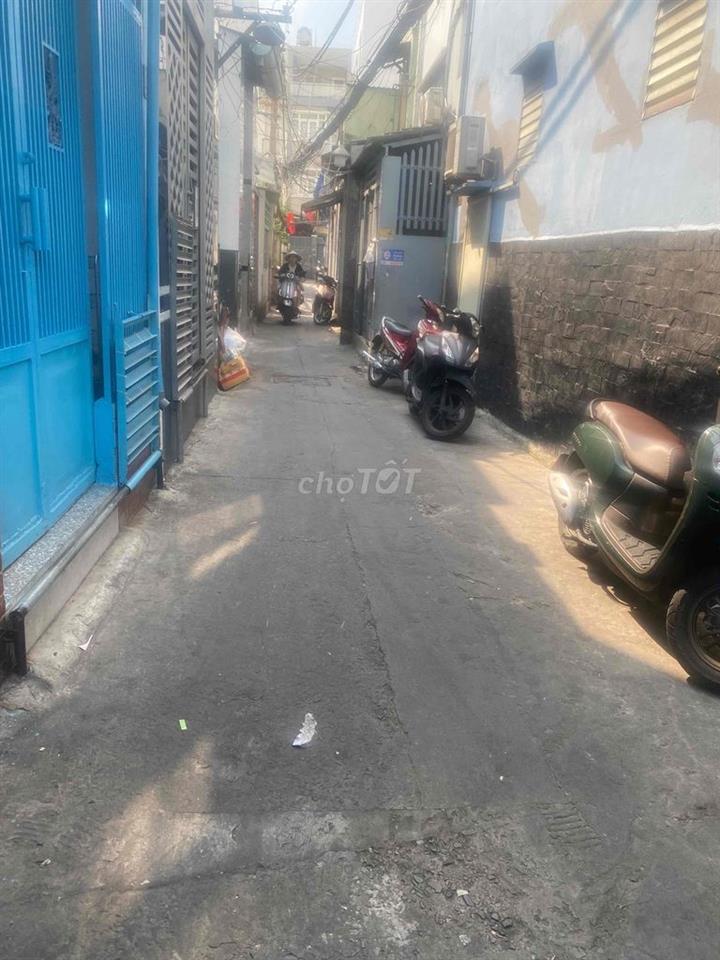 Cho thuê nhà nguyên căn 670/59/18 đoàn can bơ 1 trệt 3 lầu