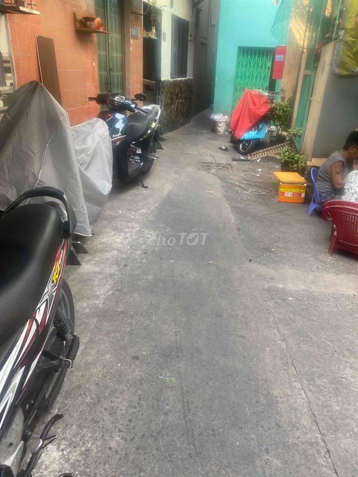 Cho thuê nhà nguyên căn 670/59/18 đoàn can bơ 1 trệt 3 lầu