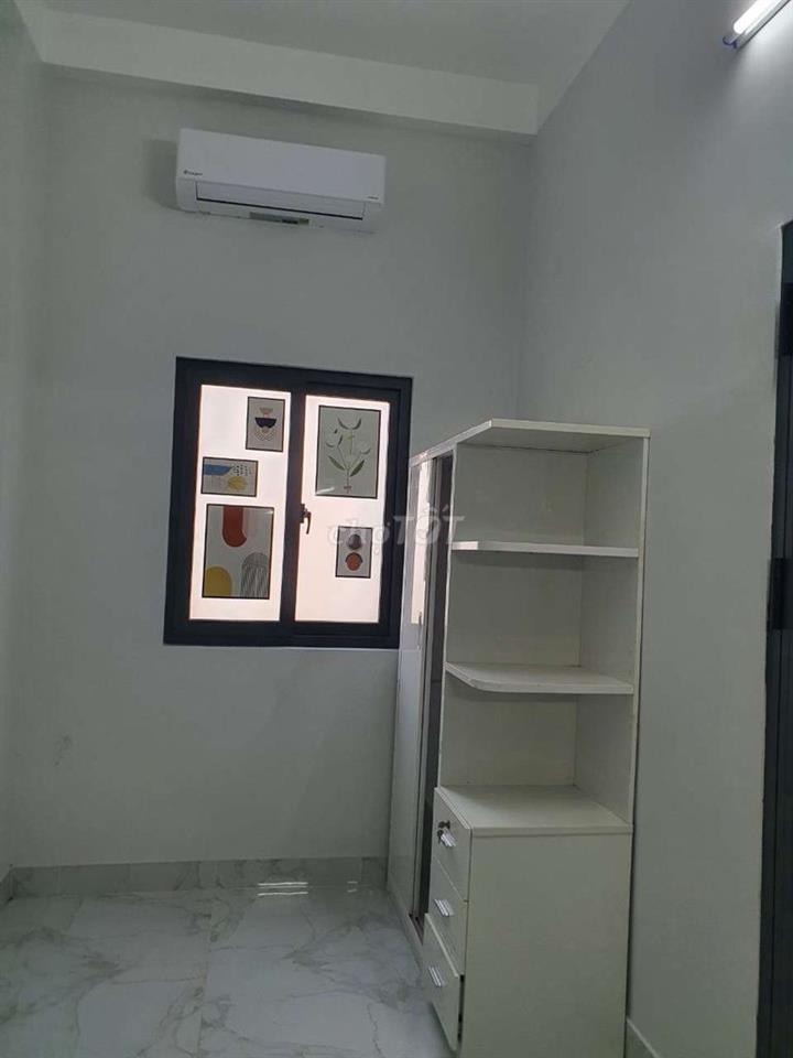 Cho thuê phòng cao cấp ngay Cầu Nguyễn Văn Cừ