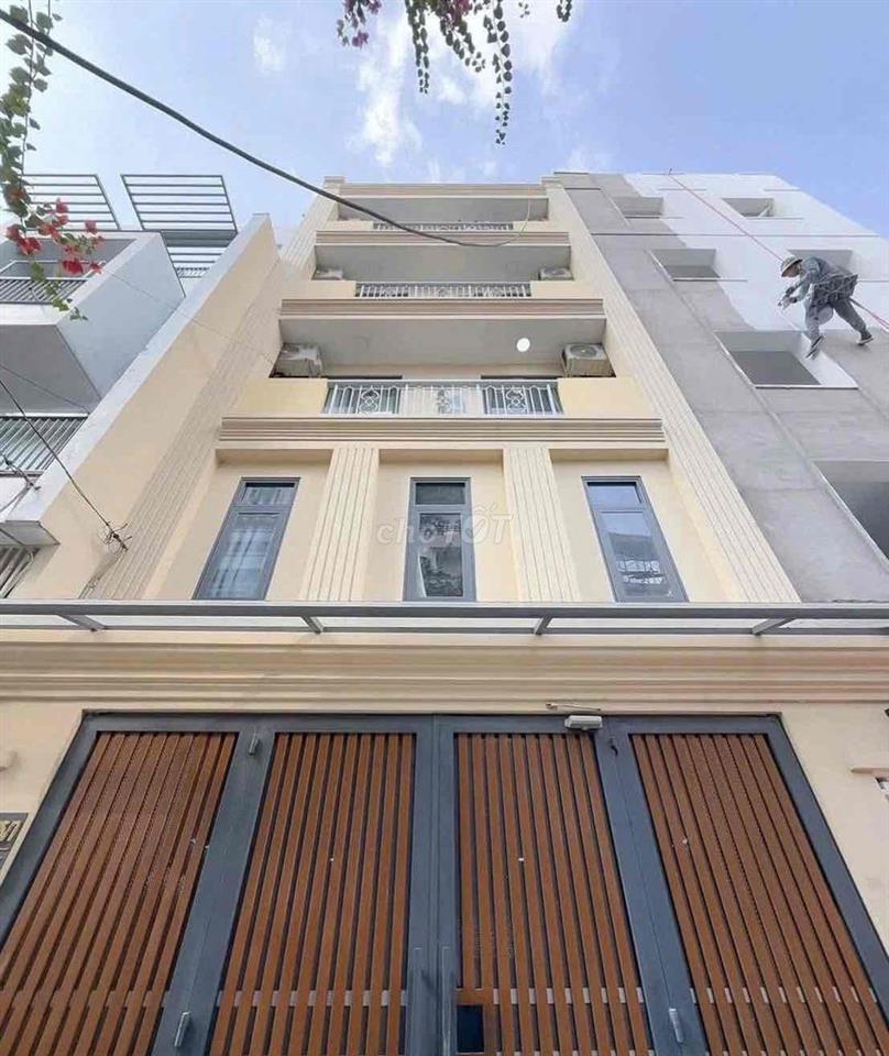 1 TRỆT 1 LẦU RỘNG, CAO CẤP, ĐÓN ÁNH SÁNG TỰ NHIÊN,  CÁCH HUIT 7P ĐI XE