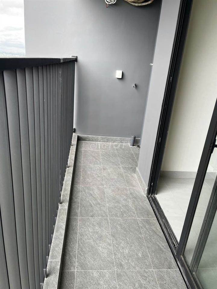 Thuê sớm 2PN xịn 5tr8 tầng đẹp mới keng tại A&T Sky Garden Thuận An