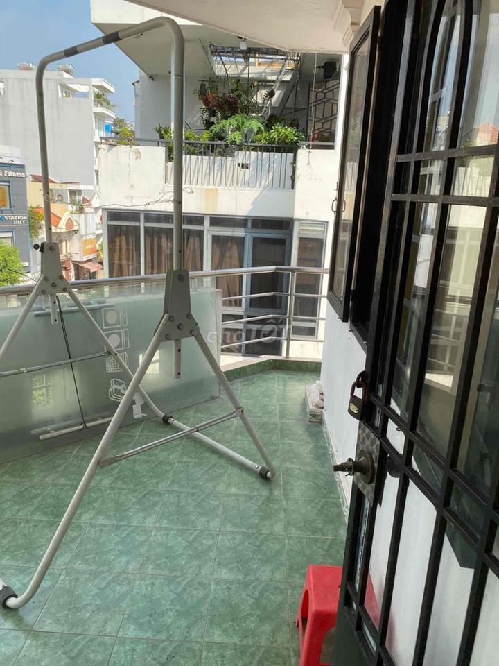 Cần cho thuê nhà ở mặt tiền đường Hoàng hoa thám . Cho thuê lâu dài