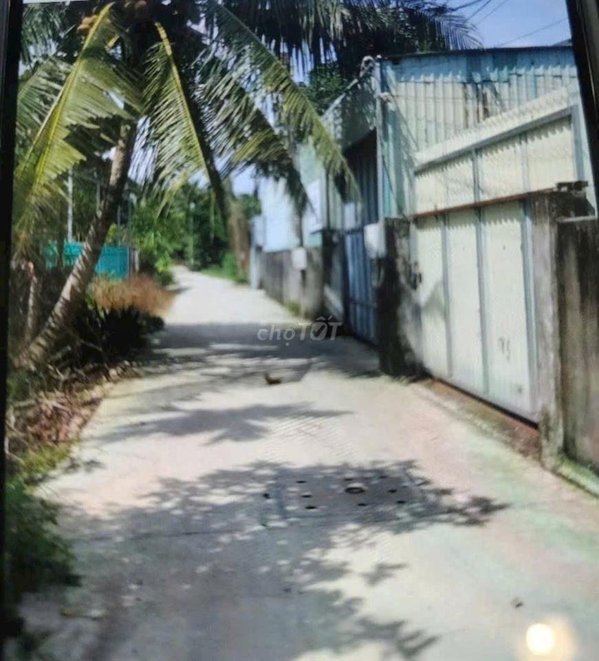 Bán Xưởng đang cho thuê, P. Đông Thạnh , TP HCM