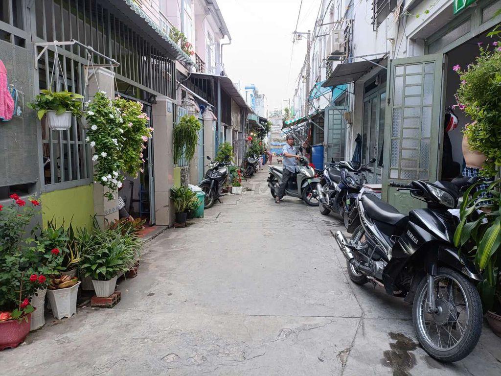 Nhà nguyên căn Thạnh lộc 49, Q12