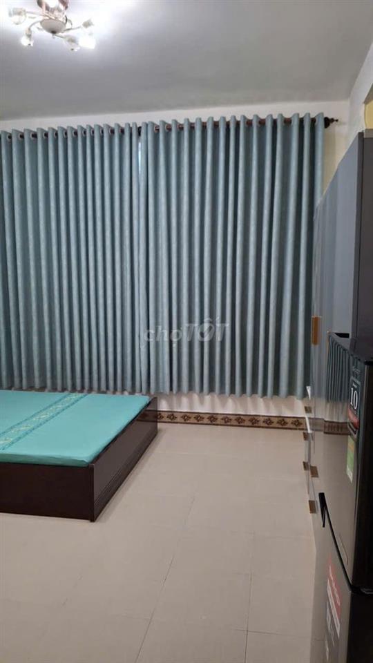 PHÒNG TRỌ CAO CẤP Q.3-Full nội thất, lối đi riêng, ngay trung tâm SG