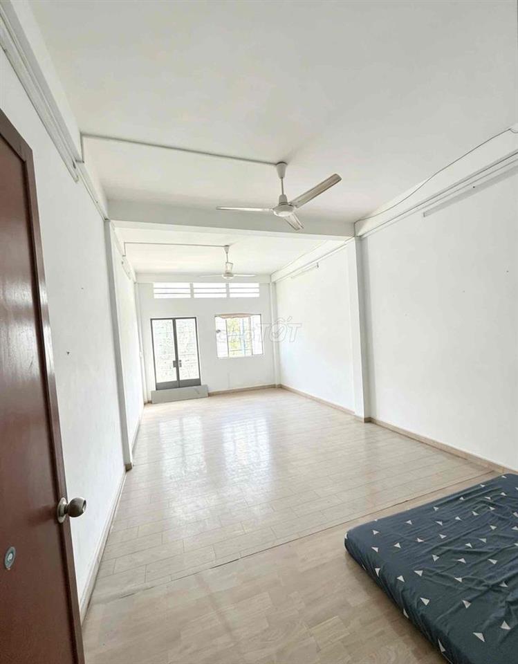 cho thuê phòng ở quận 11,  2 phỏng diện tích lớn thoái mái