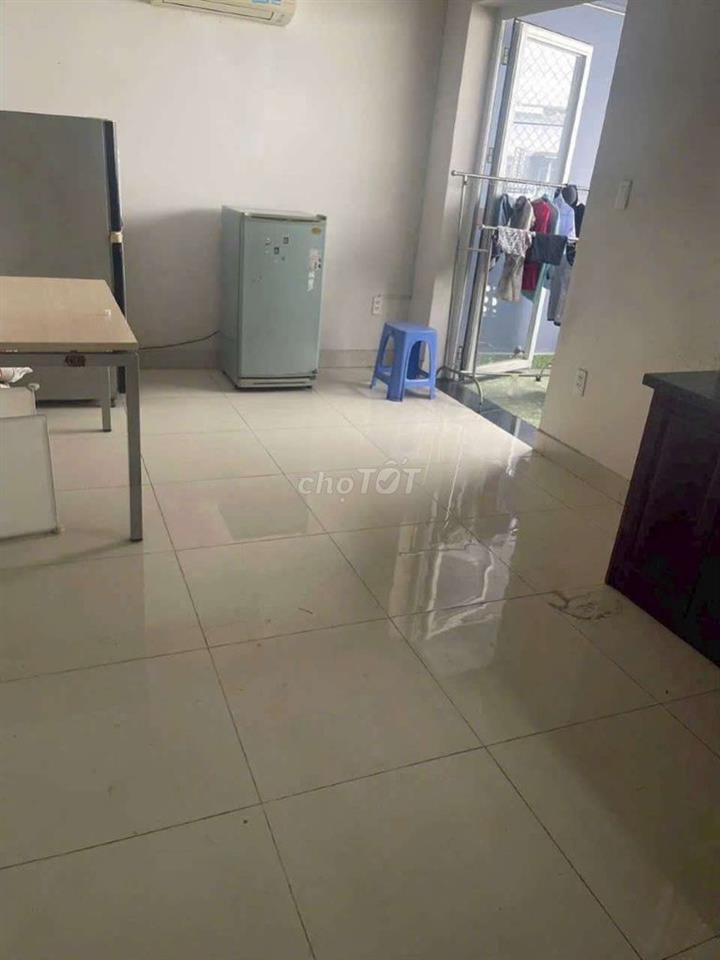 Cần Cho Thuê Phòng cao cấp