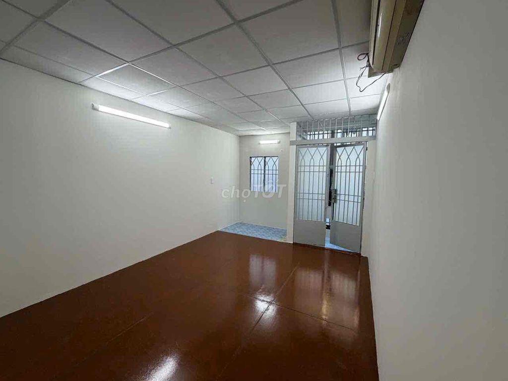 Bán nhà hẻm xe hơi