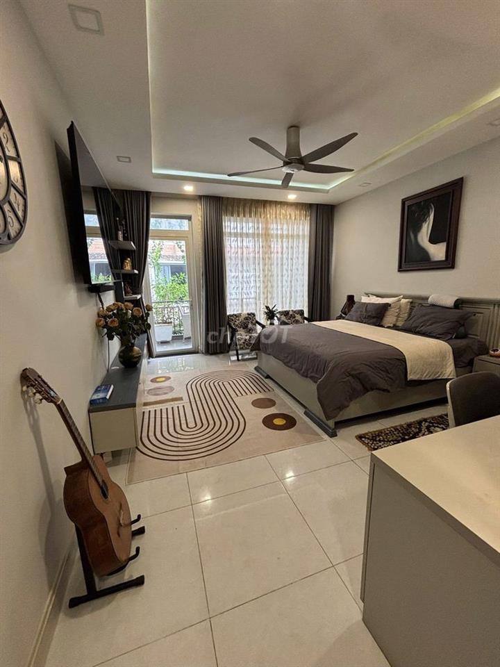 Bán căn nhà hẻm xe hơi tại 46/23 Trần Bình Trọng, quận Bình Thạnh, HCM