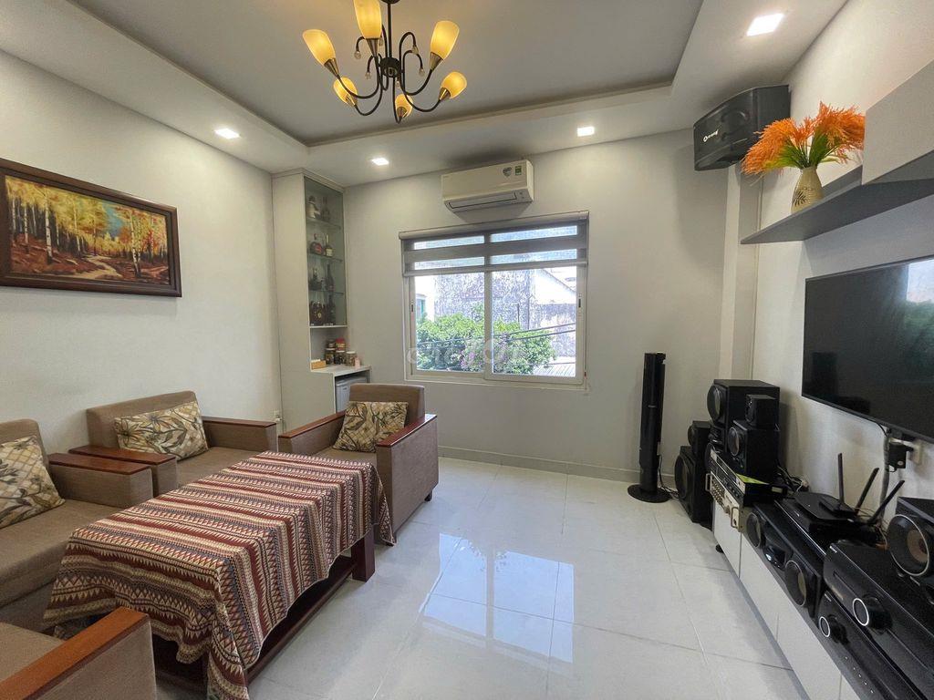 Bán căn nhà hẻm xe hơi tại 46/23 Trần Bình Trọng, quận Bình Thạnh, HCM