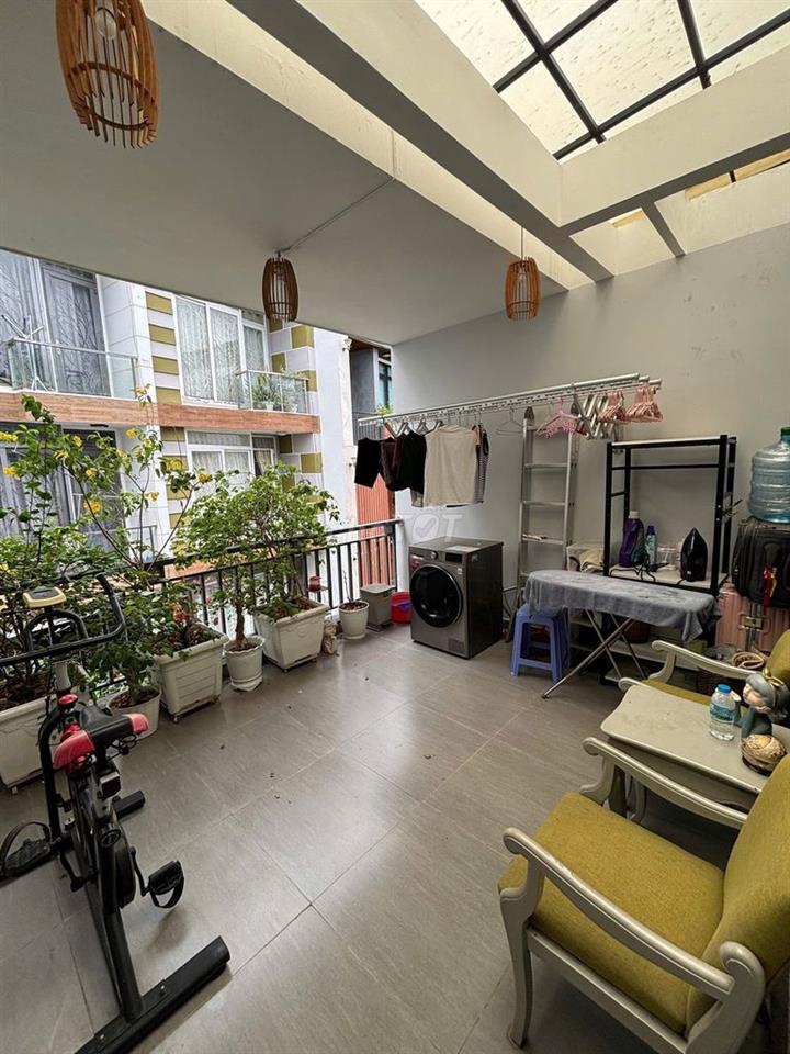 Bán căn nhà hẻm xe hơi tại 46/23 Trần Bình Trọng, quận Bình Thạnh, HCM