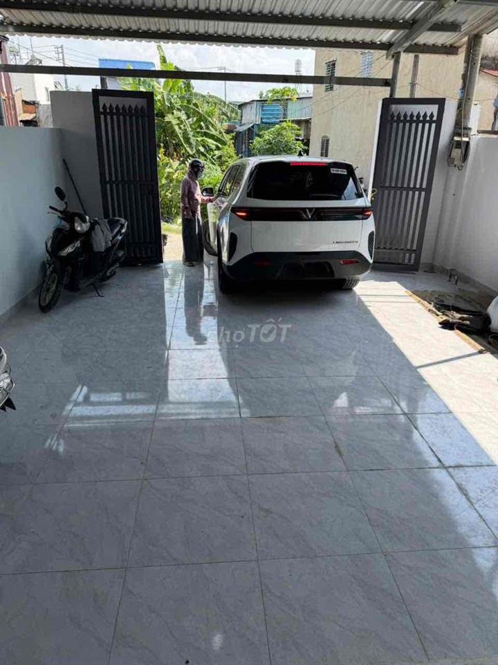 Cần cho thuê nhà cấp 4 gần chợ Đông Thạnh, sân banh An Kì