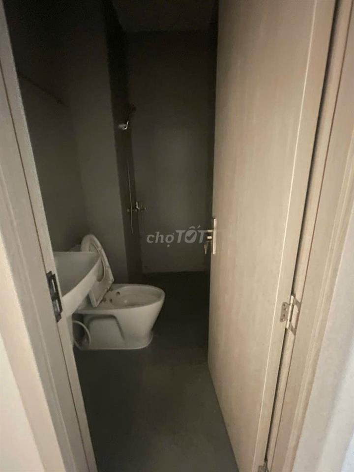Cho thuê phòng hẻm 635 Quốc lộ 13 hbp