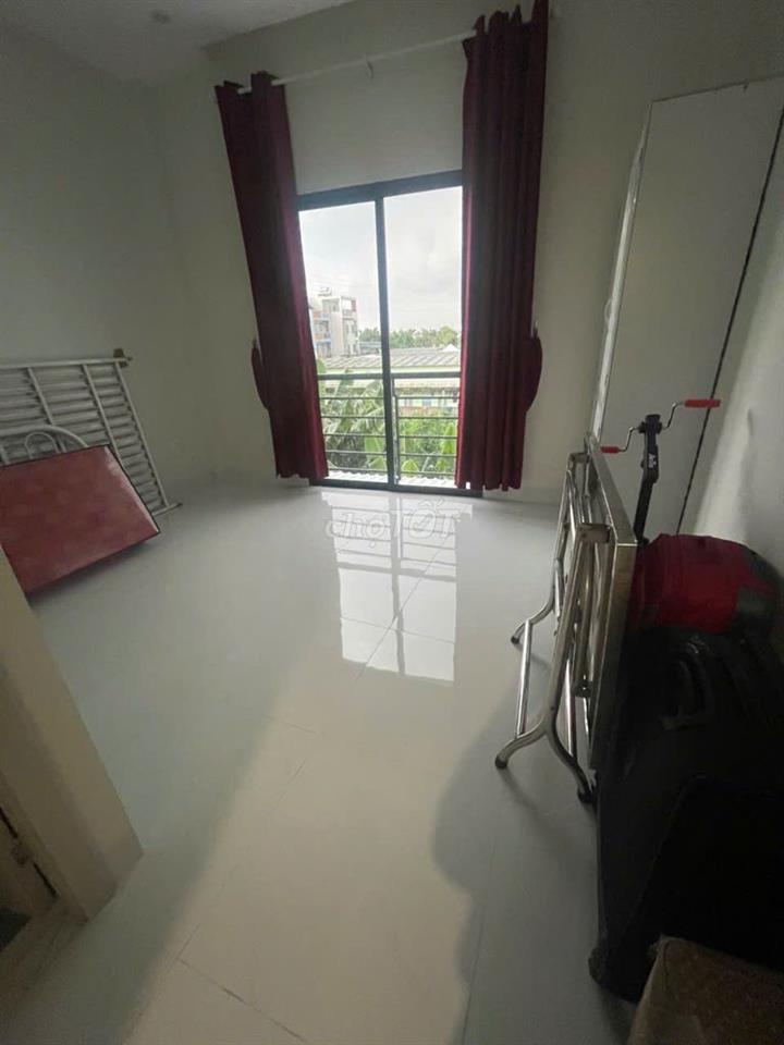 Cho thuê phòng hẻm 635 Quốc lộ 13 hbp