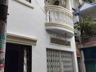 Nguyên căn cho thuê 4pn Chu Văn An Bình Thạnh.