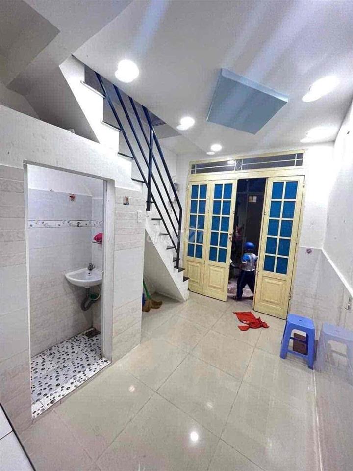 Nguyên căn cho thuê 1t 2p 2pn 2w Vũ Tùng Bình Thạnh.