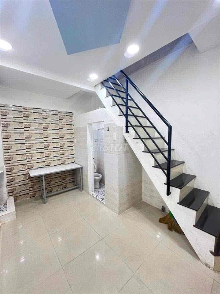 Nguyên căn cho thuê 1t 2p 2pn 2w Vũ Tùng Bình Thạnh.