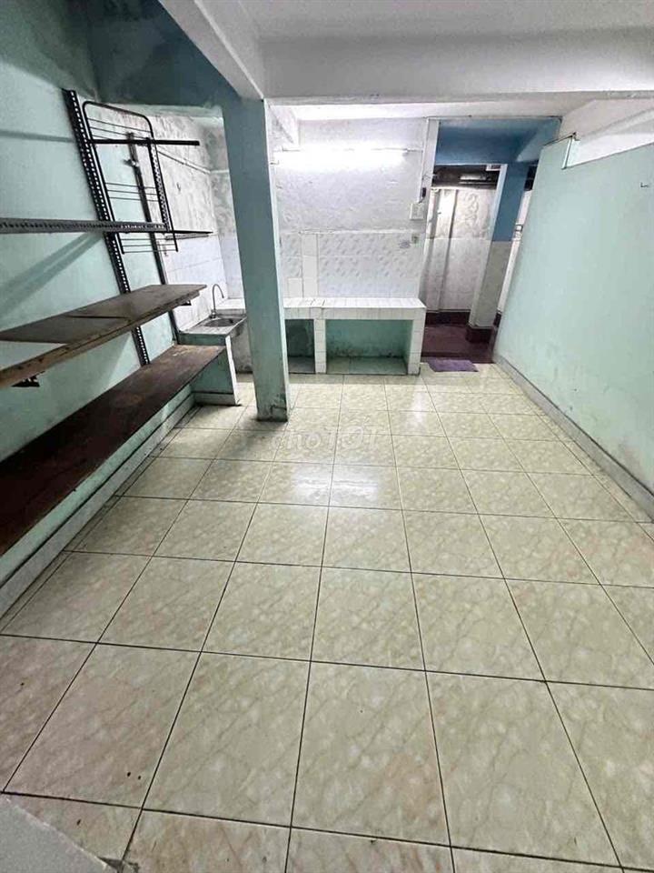 Cho thuê nhà nguyên căn 6 x 17m 1t 1l Phan Xích Long Phú Nhuận.