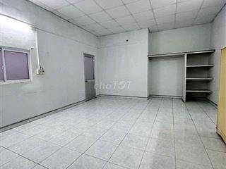 Cho thuê nhà nguyên căn 6 x 17m 1t 1l Phan Xích Long Phú Nhuận.